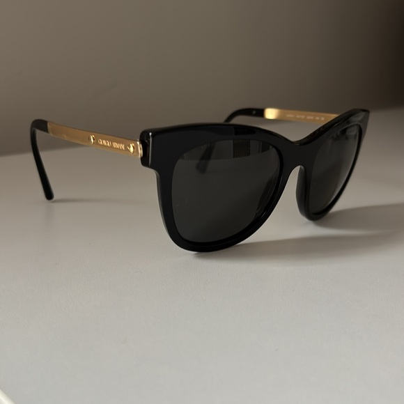 Gorgio Armani sunglasses model AR8011 - Picture 3 of 10